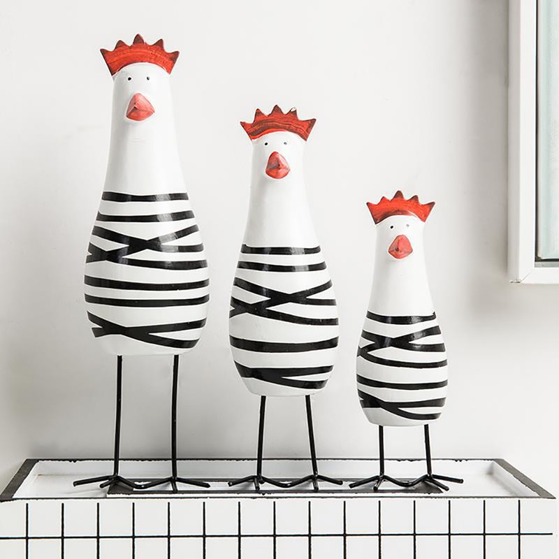 3Pcs Mediterranean Style Wooden Carved Chicken Set Collectable Figurine Showcase