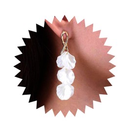 Aneneiceera Vintage Acrylic Flower Petal Earrings Clear Flower Petal Dangle Earrings Enamel Long Tassel Earrings White Floral Earrings Jewellery for Women and Girls, Zinc, No Gemstone