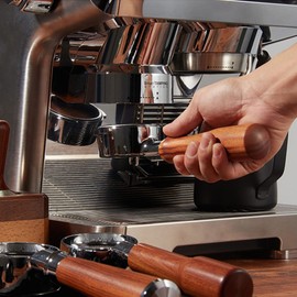 Saluaqui E61 58 mm Bottomless Portafilter, Double Coffee Brew Handle with Single Layer Filter, Compatible with Expobar, Rancilio, for Profitec Go (E Redwood)