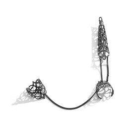 Gothic Finger Nail Tip Claw Rings Claws Knuckle Finger Ring Bracelet with Chain Queen Costume Nail Rings Decoration Accessory for Women (Black)