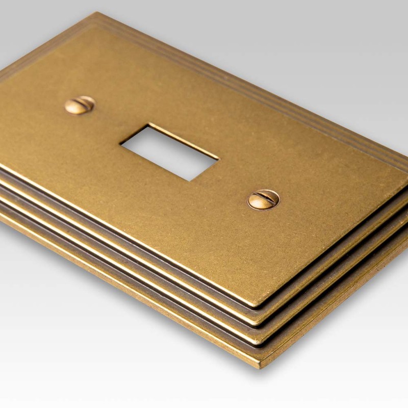 Amerelle Steps Single Blank Cast Metal Wallplate in Rustic Brass