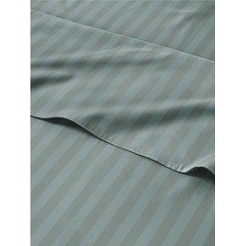 4 Piece Striped Sheets for Cal King Size Bed – Luxury Flat Sheet 108 x 102, Fitted Sheet 72 x 84 and 2 Pillowcases 20 x 40 – Deep Pocket, Ultra-Soft, Green Stripe Bed Set – Oeko-TEX Stripe Sheet Set