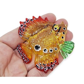 WitnyStore Tiny 2¼" Long Yellow Red Green Butterflyfish Figurine - Miniature Hand Blown Glass Animals Colorful Marine Sea Butterfly Fish Chaetodon Crystal Decorative Collectible Figurines Décor Gifts
