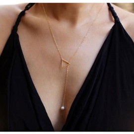 Zeshimb Boho Pearl Pendent Necklace Long Pearl Y Lariat Necklace Geometric Tringle Choker Necklace Gold Tringle Y Necklace Jewelry for Women and Girls