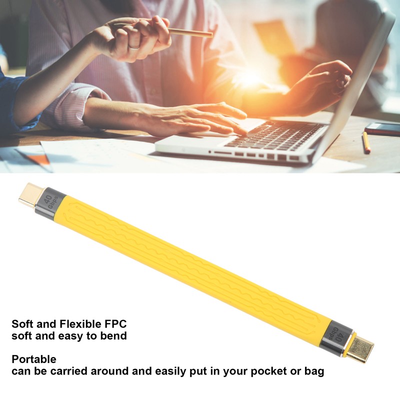 Short USB C to USB C Cable 40Gbps 5A 0.45ft