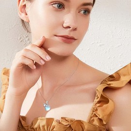 Vadmans Cat Necklace Sterling Silver Cat Pendant Rose Quartz Moonstone Animals Jewellery Gifts for Women Cat Lovers, Sterling Silver, No Gemstone