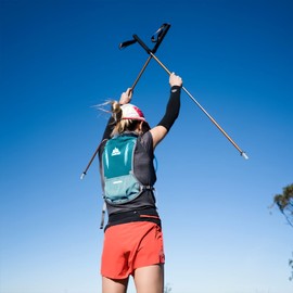 AONIJIE Hydration Backpack Vest, 5L Capacity, Multi-Pocket Design, Breathable and Lightweight, Pack for Outdoor Sports - Running, Cycling, Climbing and Hiking, Only Vest, Mint Green