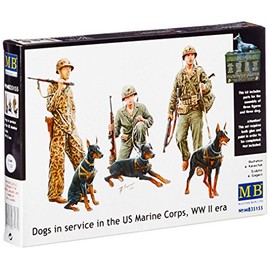 Master Box WWII Dogs in USMC Service Figure Model Kits with 3 Figures Figure Model Building Kits (1:35 Scale)