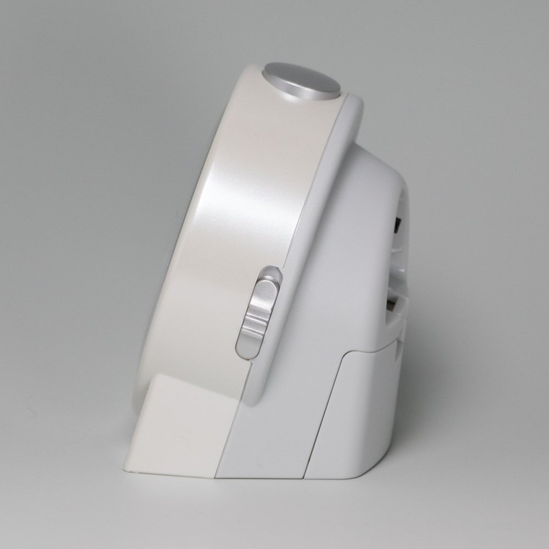 Seiko KR325W Alarm Clock Radio Analog White Pearl