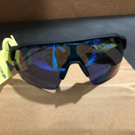 ALL IN MOTION, MEN'S SUNGLASSES BLADE-04 POLARIZED BLUE, BLACK FRAME, NEW