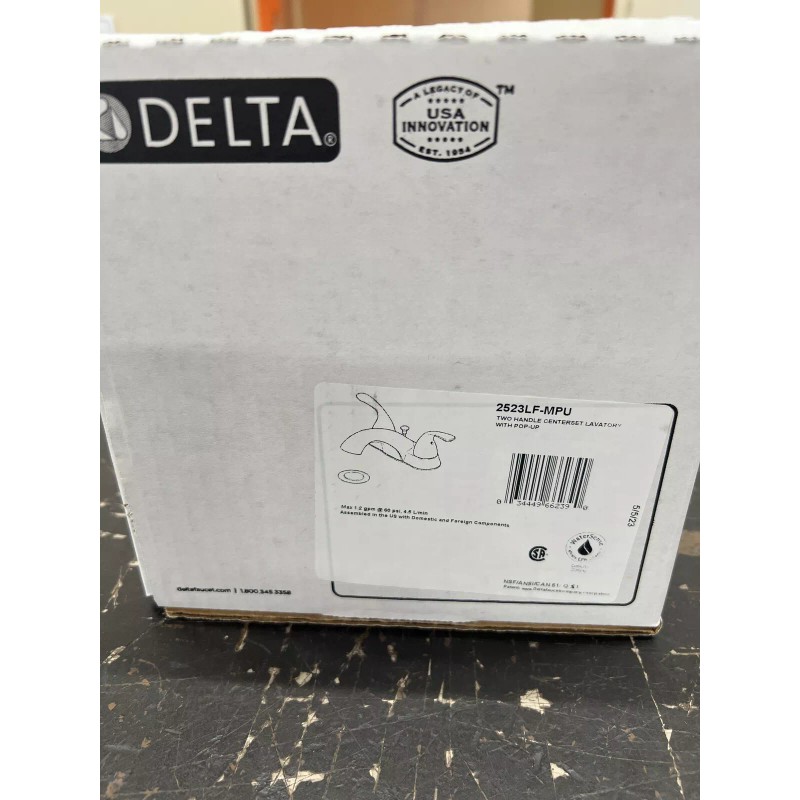 Delta Classic Centerset Bathroom Faucet in Chrome 2523lf