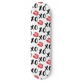 XOXO Kisses | Skateboard Wall Art - Wall Hangers: No Wall Hangers