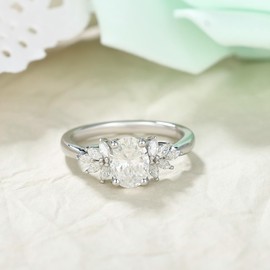 IRROYA Oval Cut Moissanite Engagement Rings for Women 1.5CT D Color VVS1 Prong Setting Moissanite Wedding Rings Platinum Plated 925 Sterling Silver Cluster Moissanite Promise Rings for Women Gift for Her, Metal, Moissanite