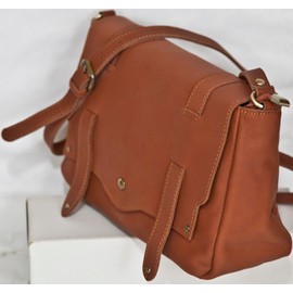 LucieElle Leather Shoulder Bag for Women Shoulder Bag Italian Shoulder Bag Italian Shoulder Bag Italian Shoulder Bag Italian Ladies Handbag Soft Leather "Miley", camel