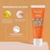 Avene Protector Solar Facial con Color FPS50+ Piel Mixta Tono