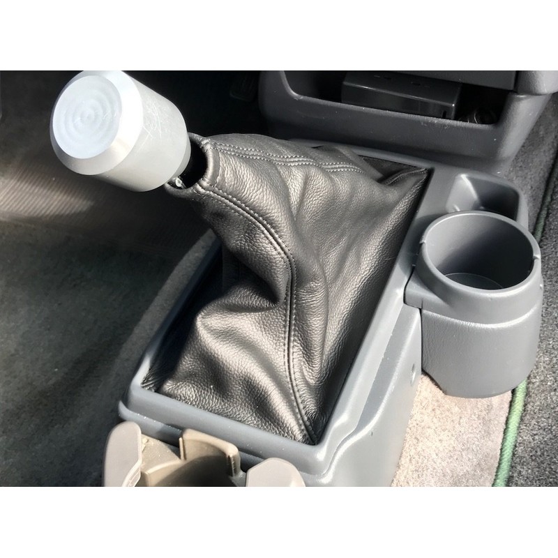 Toyota Tacoma 1995 – 04 Shift Cuff Installing Redlineg