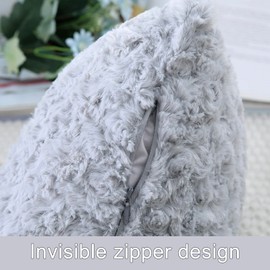 decorUhome Set of 2 Fur Cushion Covers Decorative Faux Fur Pillow Case for Sofa, Light Grey, 22 x 22 inch/55x55cm
