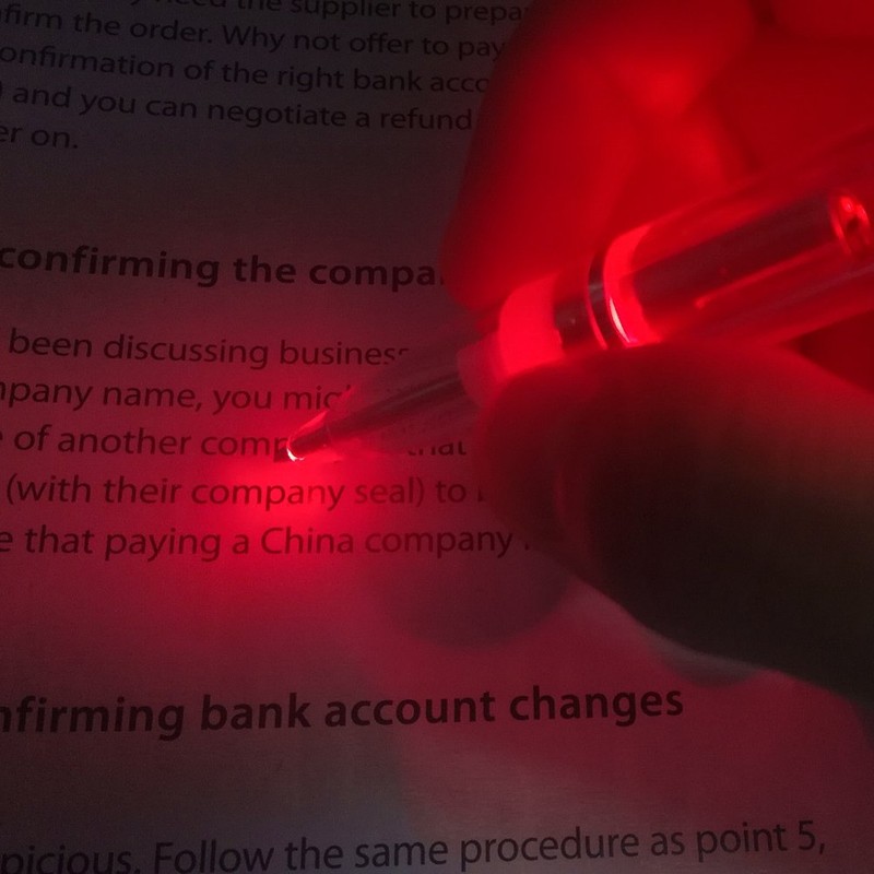 Glovion Pen with light Pen Light up Pen Light for