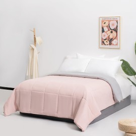 Reversible Quilt Bedding Comforter Only, Down Alternative Comforter for All Season Luxury Cozy Lightweight Soft Coverlet Classic Solid Style for All Season King, Pink & Light Gray