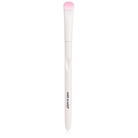 Wet n Wild, Makeup Brush, Small Eyeshadow Brush, Small Domed Brush with Rounded Bristles for an Intense Application of Color, Easy-to-use Makeup Brushes