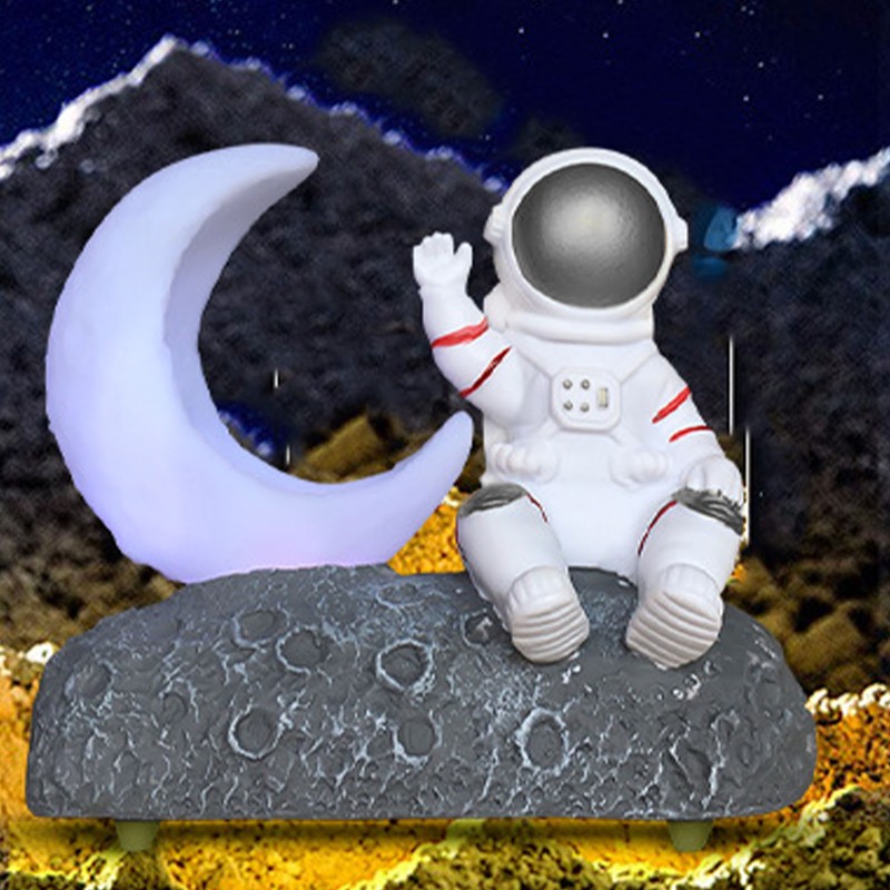 Wireless Bluetooth Speaker with LED Light Astronaut and Moon Shape