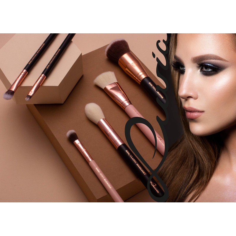 Eyeshadow Brush and Eye Brush.