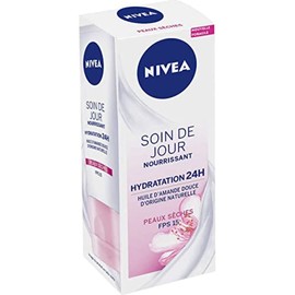 Nivea Moisturising Day Cream FPS15 24h - Tube of 50ml