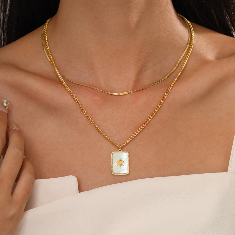 XYWstore Women's Stainless Steel Gold Plated Pendant Necklace, Geometric Square
