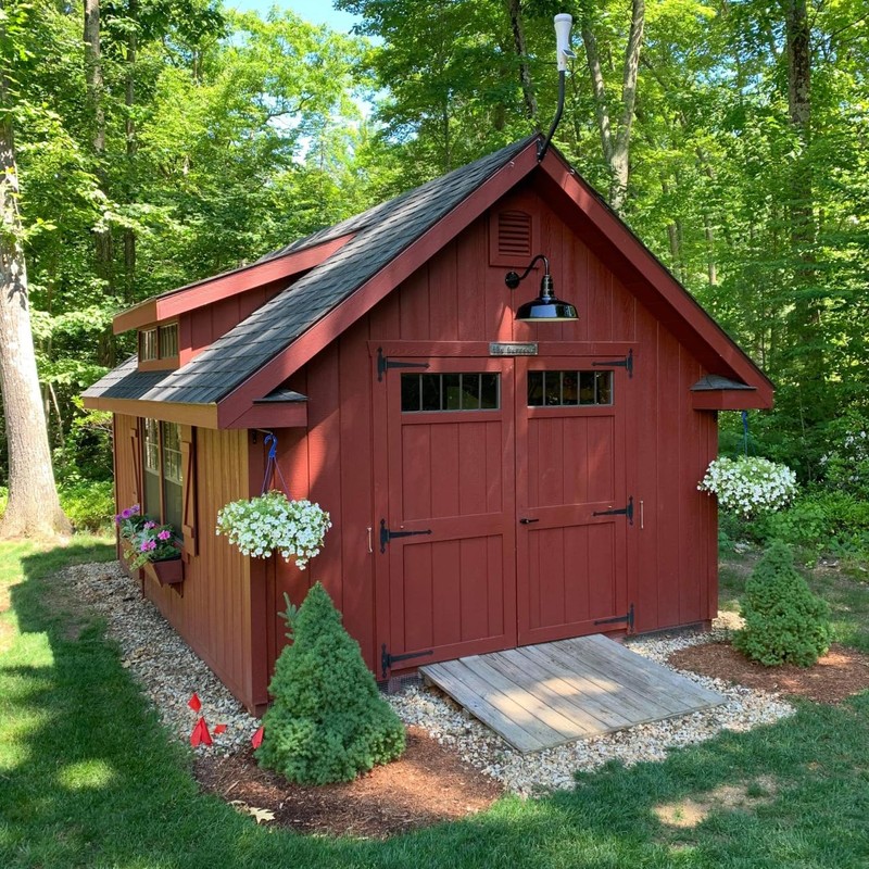 Steel Lighting Co. Gardena Barn Light | Outdoor Wall Mounted