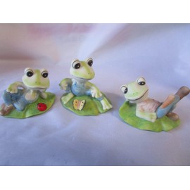 Vintage Homco Porcelain Frogs on Lily Pads Figurines No. 1447 New Condition
