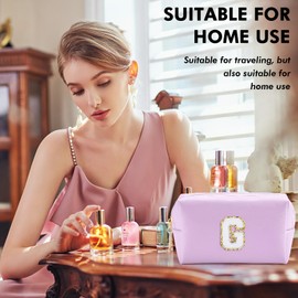 URSKYTOUS - Bolsa de maquillaje con inicial, bolsa de cosméticos personalizada con cierre, bonita bolsa de aseo de viaje, impermeable, bolsa de maquillaje de poliuretano, regalo de cumpleaños para