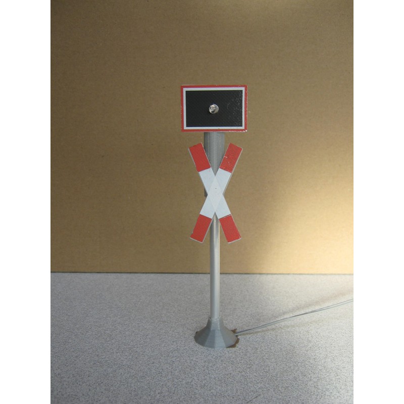 St. Andrew's Cross Railway Crossing Kit with Flashing Light Gauge