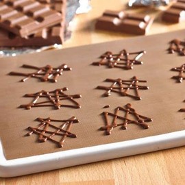 Lakeland Reusable Non-Stick Baking Tray Liner – 25cm x 50cm Heavy Duty Lasts Up to 5 Years