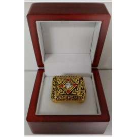 Hank Aaron - 1957 Milwaukee Braves World Series Ring With Wooden Display Box