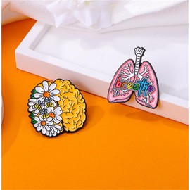 Floral Organ Enamel Pins Brain Breather Lung Heart Human Organs Brooch Creative Flowers Anti-light Brooches Lapel Badges Clothes Bag Decor Jewelry Gift for Women Friends