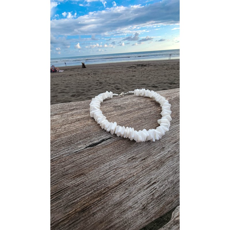 BlueRica Puka Chip Shell Anklet (Solid Color) 10" (White)