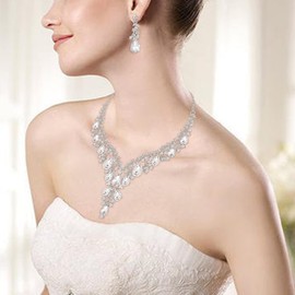 BriLove Bridal Jewellery Set for Wedding Women Rhinestone Crystal Teardrop Flower Cluster Statement Necklace Dangle Earrings Link Bracelet Jewelry for Party Prom Clear Silver-Tone