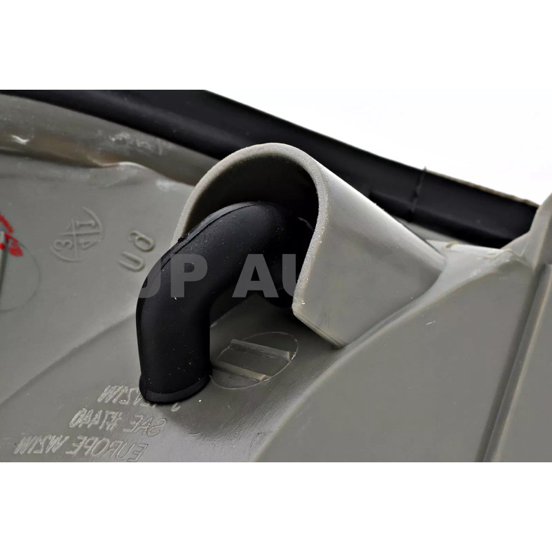 jpautowholesale For 1998-2000 Lexus LS400 Corner Light Set Driver and