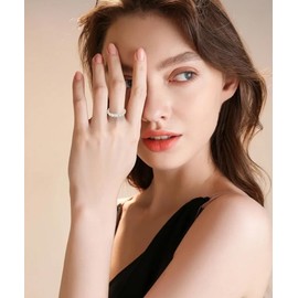 Tivleed Adjustable Daisy Flower Eternity Ring for Women - Dainty Floral Stackable Thumb Ring with Open Band Design in Gold-Plated Alloy