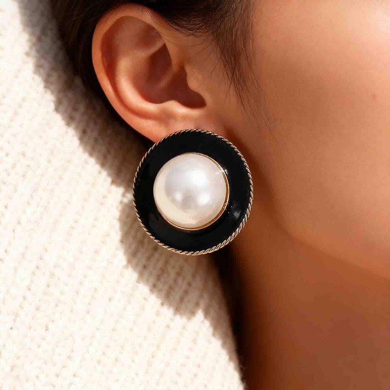 IRCOMULTI Vintage Pearl Black Enamel Earrings Large Round Pearl Stud