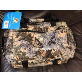 Buc-ees Travel Cooler Bag - Leak Proof, Deep Freeze Cooler for 24 Cans, Picnic, Camping, Beach Lunch Box
