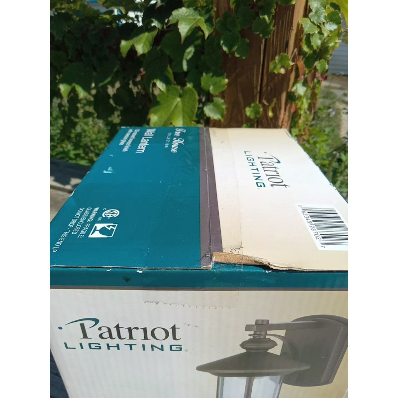 Patriot Lighting (1) Outdoor Wall Light Round Lantern Oil Rubbed