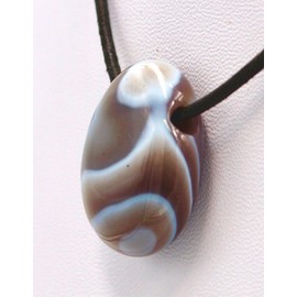 Taddart Minerals Botswana Agate Tumbled Stone Pendant with Leather Chain