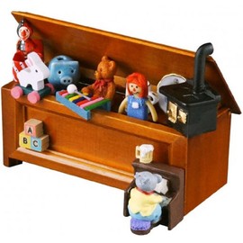 Dollhouse Old Fashioned Stuffed Toy Box Miniature Reutter Nursery Furniture