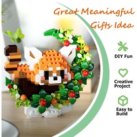 TENYEAH Red Panda 2 Pack Mini Block Building Animals, Toy Red Panda Lying on The Moon, Home Decor Micro Building Set for Kids Adult, Desk Ornaments Home Decor, Kids Small Gift for Birthday