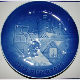 Bing & Grondahl Annual Hand Decorated Christmas Plate 1977