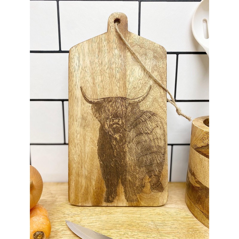 Geko Highland Cow Engraved Wooden Cheese Board