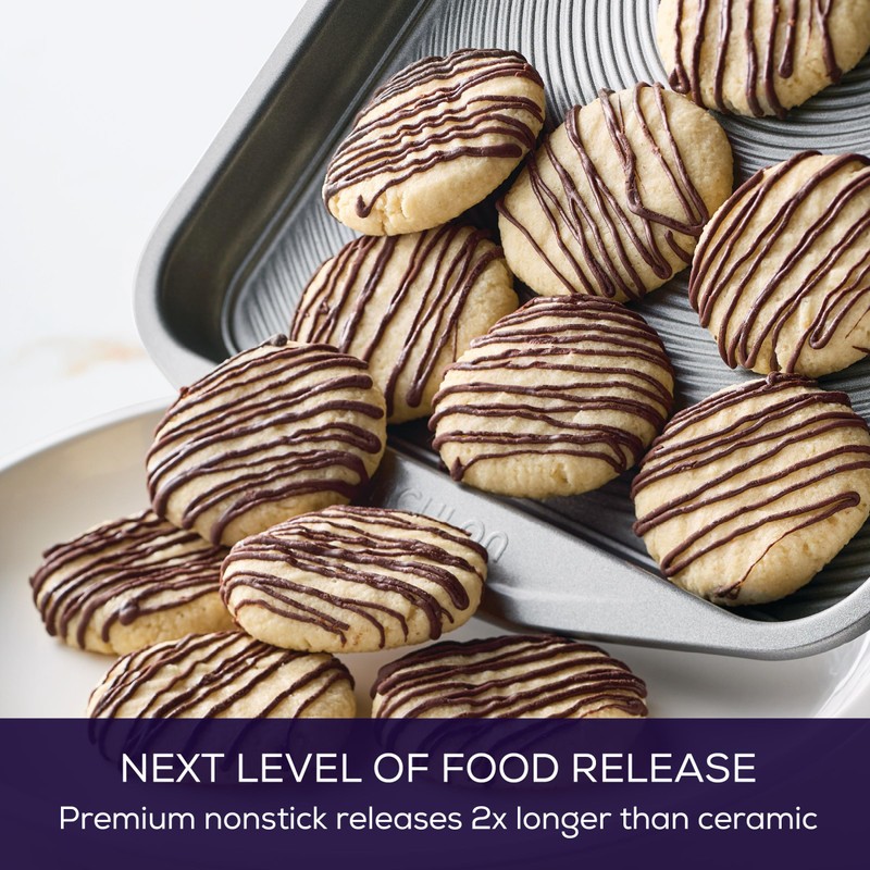 Circulon Total Bakeware Nonstick Cookie Baking Sheet, 10" x 15",