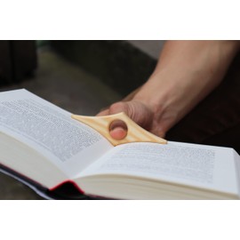 BUNBAN Elegant Page Holder Thumb Ring Solid Wood Thumb Thing Reading Accessories for Books in 3 Sizes (S, M, L) Version 2 (Ash, 20 mm)