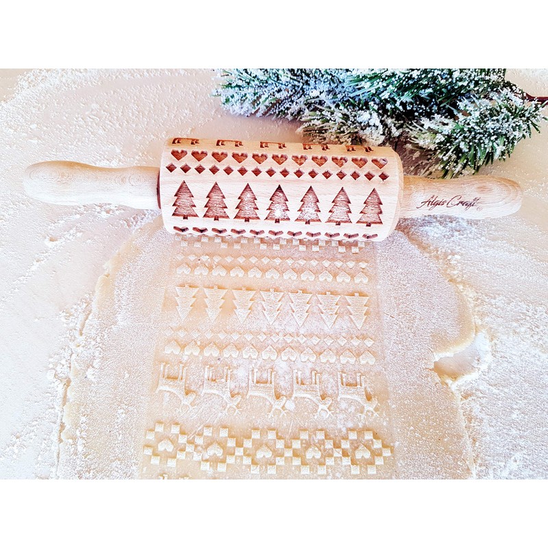 Christmas Set of 3 Children's Rolling Pin for Homemade Pastries.